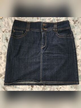 Nine West Dark Blue Denim Skirt with Embroidered Back Pockets
